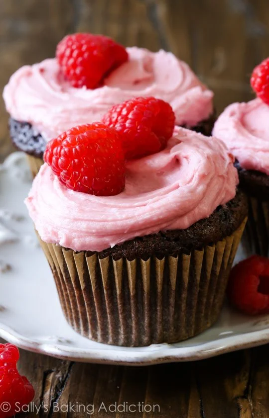 Chocolate Cupcakes with Raspberry Frosting