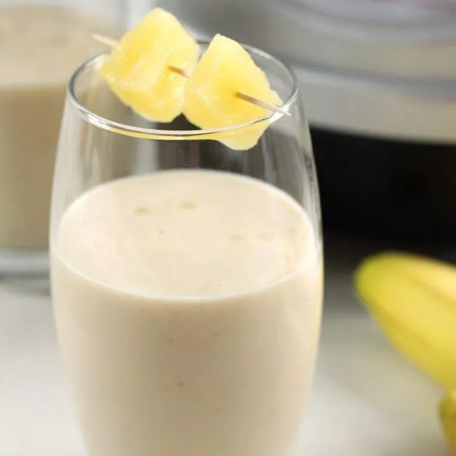 Coconut pineapple banana smoothie