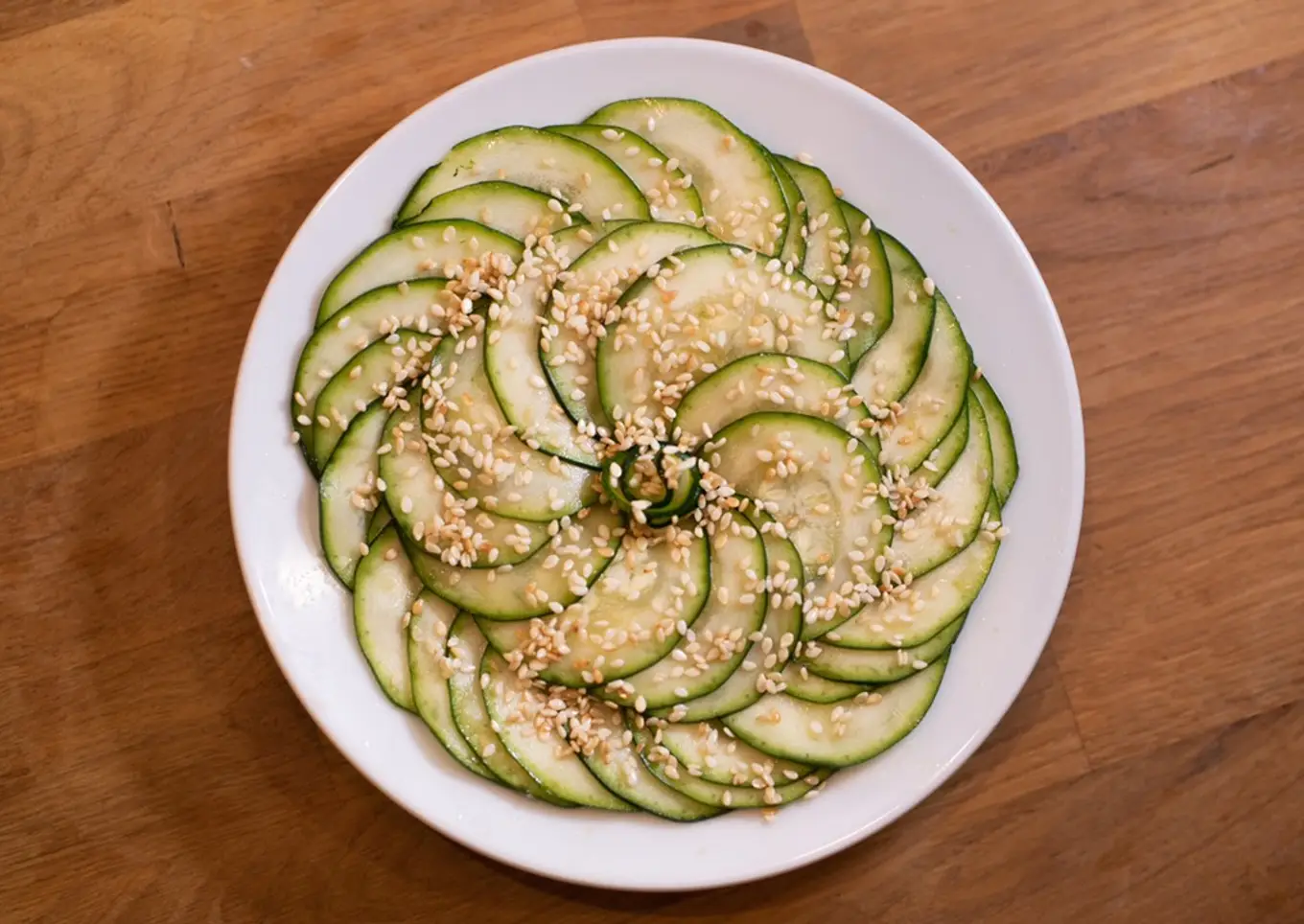 Korean flavor courgette salad