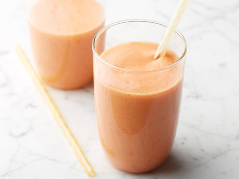 Mango, Strawberry, and Pineapple Smoothie