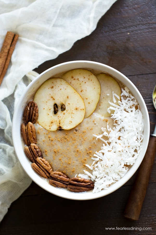 Pear Smoothie Bowl