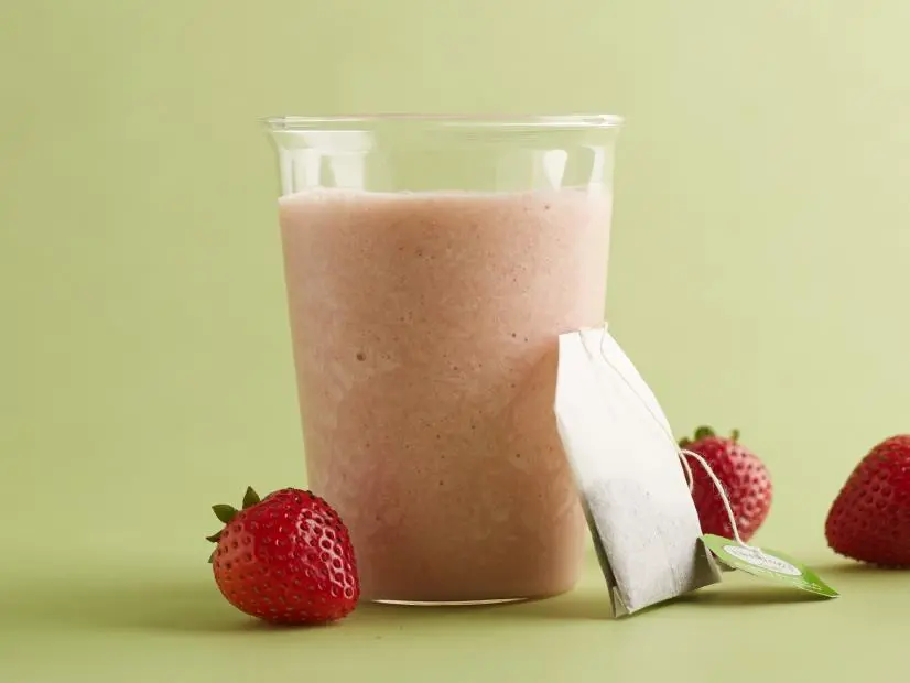 Strawberry-Green Tea Smoothie