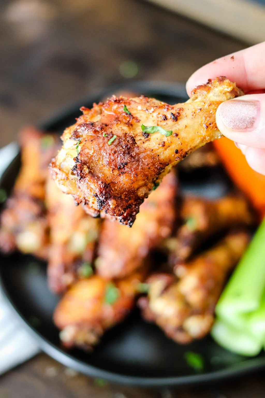 Air Fryer Chicken Wings (SUPER CRISPY)
