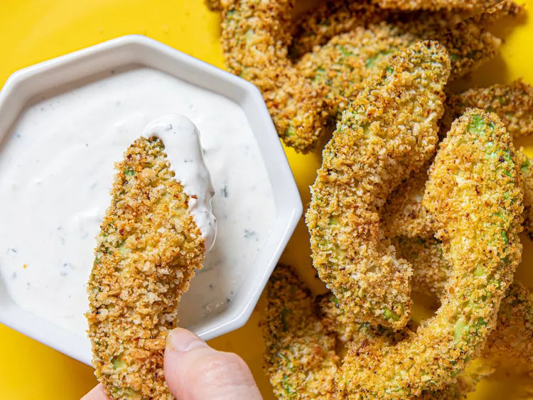 Crispy and Flavorful Avocado Fries