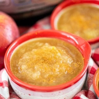 Homemade Cinnamon Applesauce