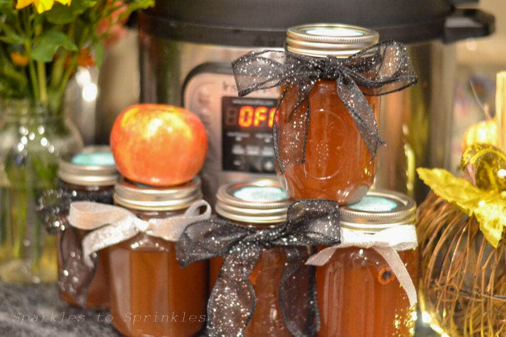 Instant Pot Apple Pie Moonshine