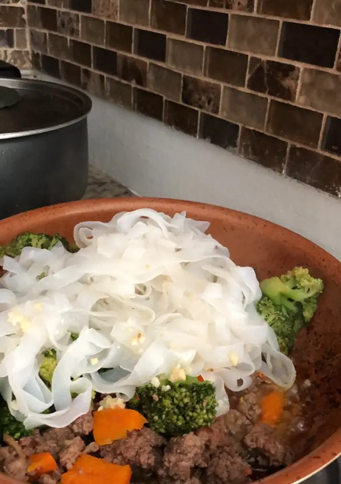 Beef Ramen Noodle Stir Fry