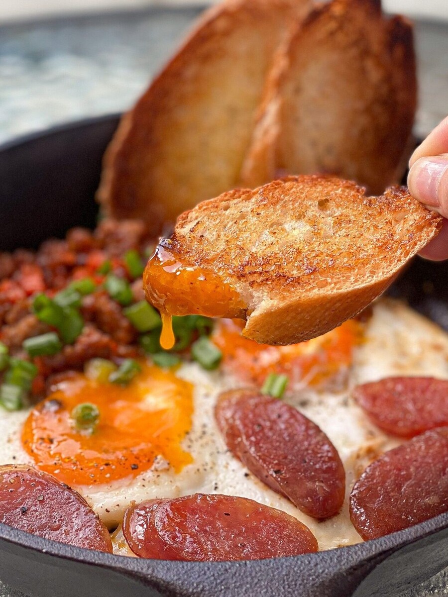 Pan Fried Egg Thai Breakfast 