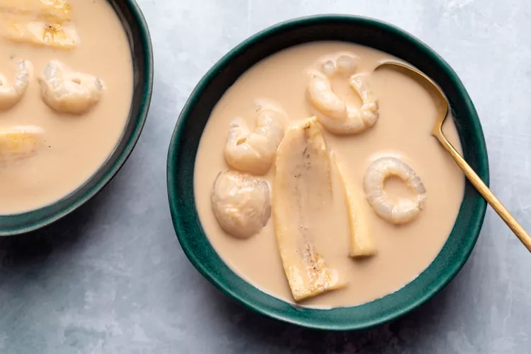 Thai Banana-Lychee Dessert in Coconut Milk