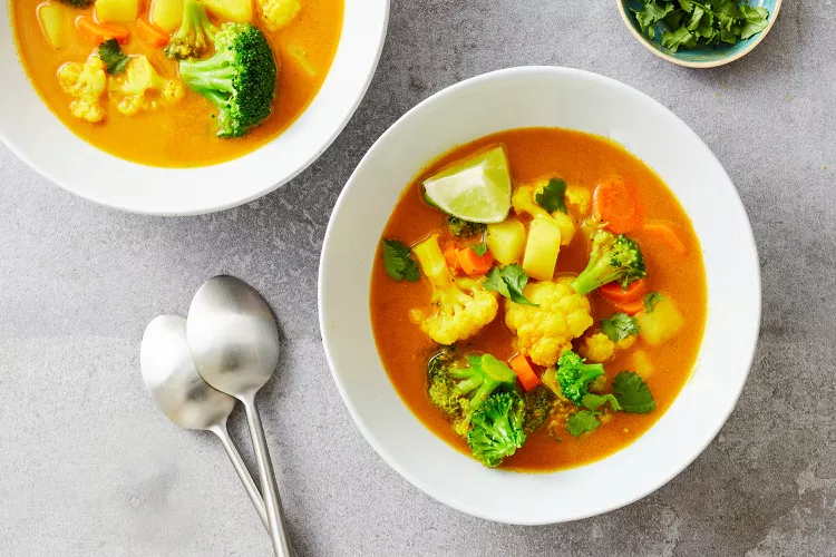 Vegan Yellow Thai Curry With Mixed Vegetables