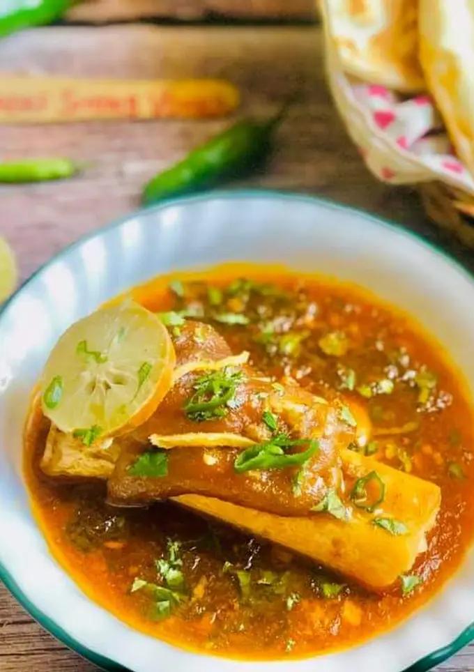 Payye  Trotters  Paya