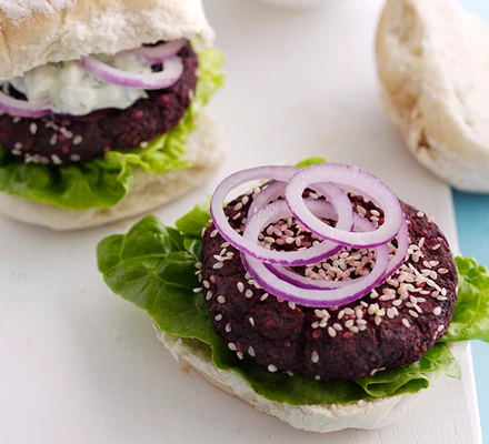 Beetroot burgers with herb feta sauce